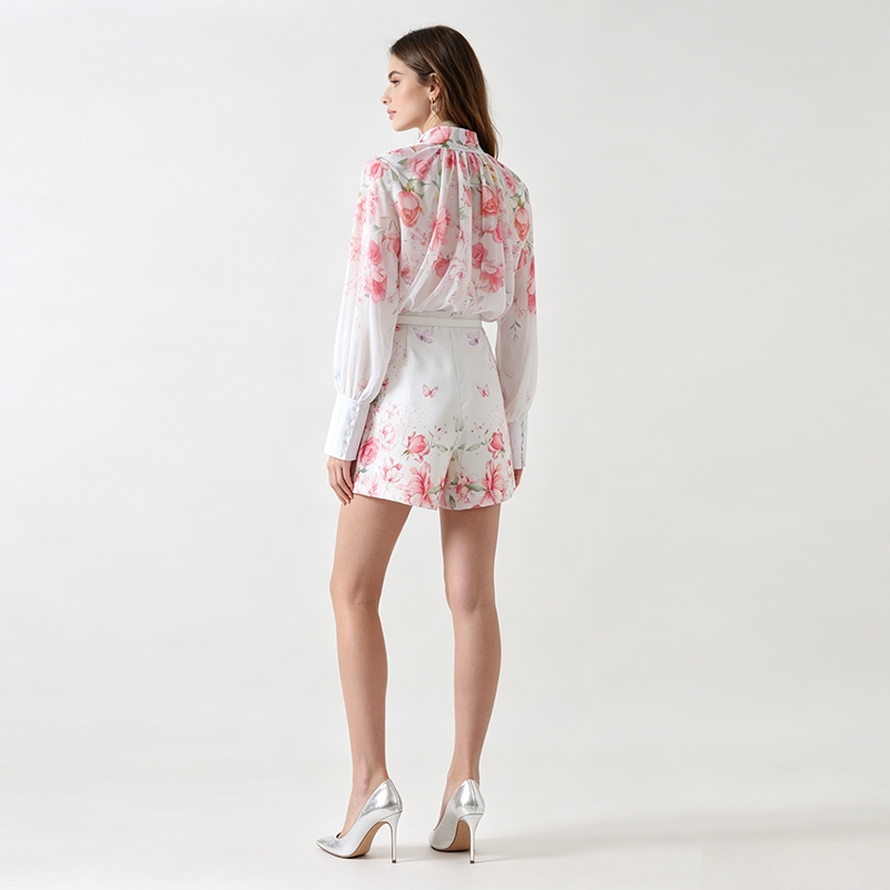 Fashion shorts lantern sleeve tops a set