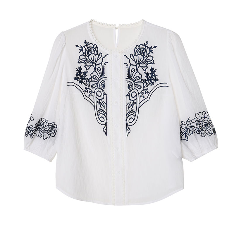 Summer embroidery tops loose round neck shirt for women