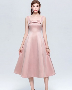 Big skirt sleeveless formal dress pinched waist dress