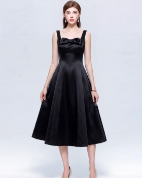 Big skirt pinched waist sling formal dress lady slim dress