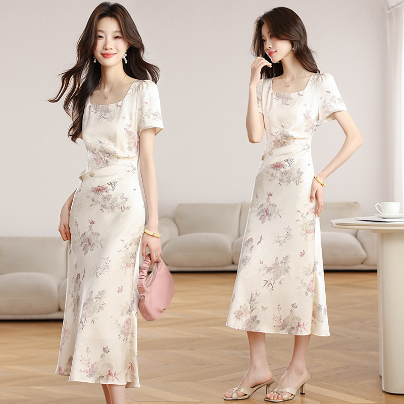 Ladies temperament satin Chinese style dress
