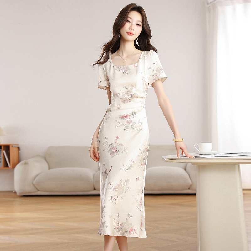 Ladies temperament satin Chinese style dress