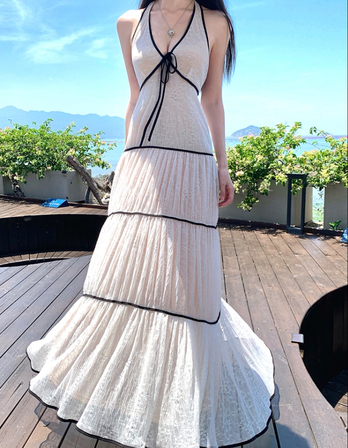 Cake big skirt halter V-neck mixed colors dress