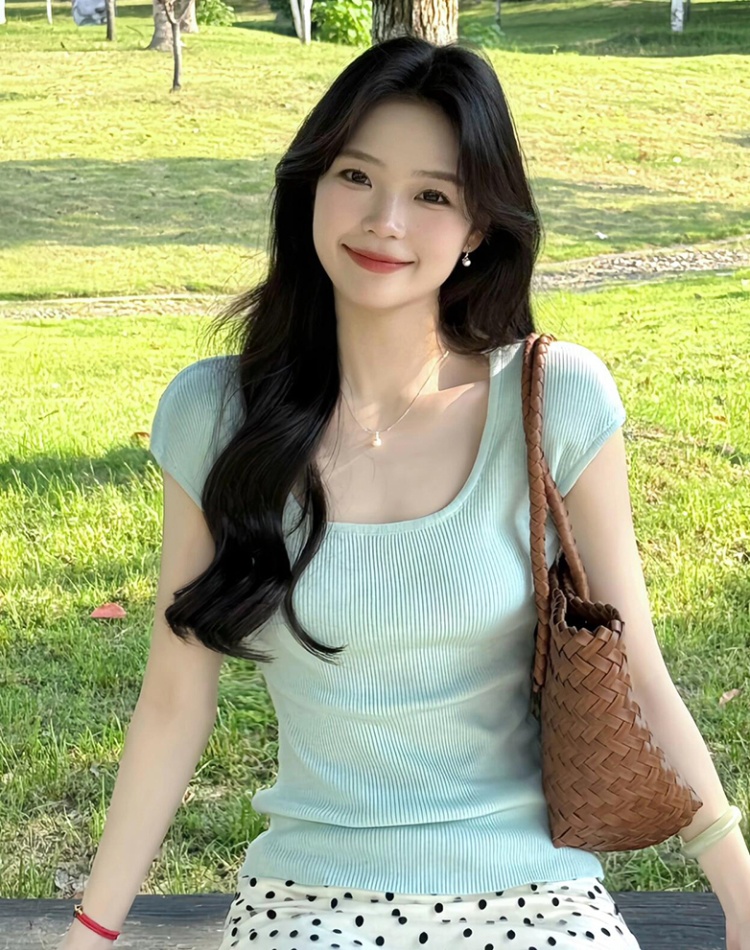 Polka dot green sweater show young tops for women