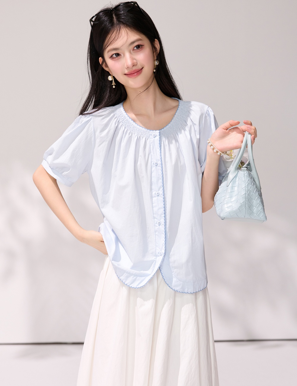 Short sleeve light-blue puff sleeve shirt lace summer tops