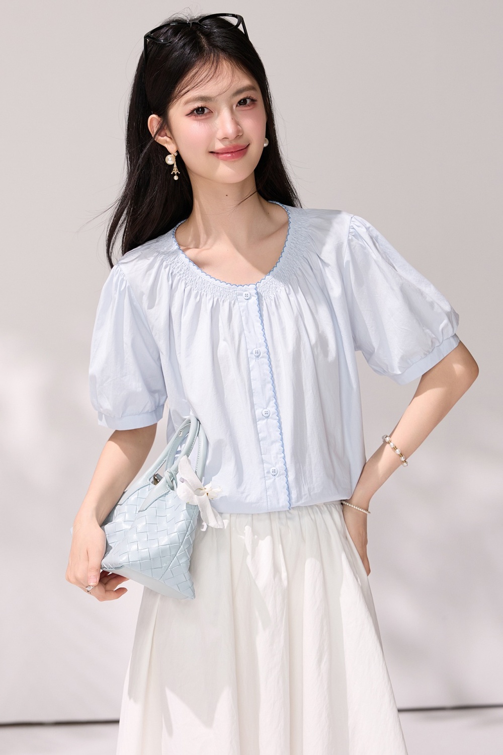 Short sleeve light-blue puff sleeve shirt lace summer tops