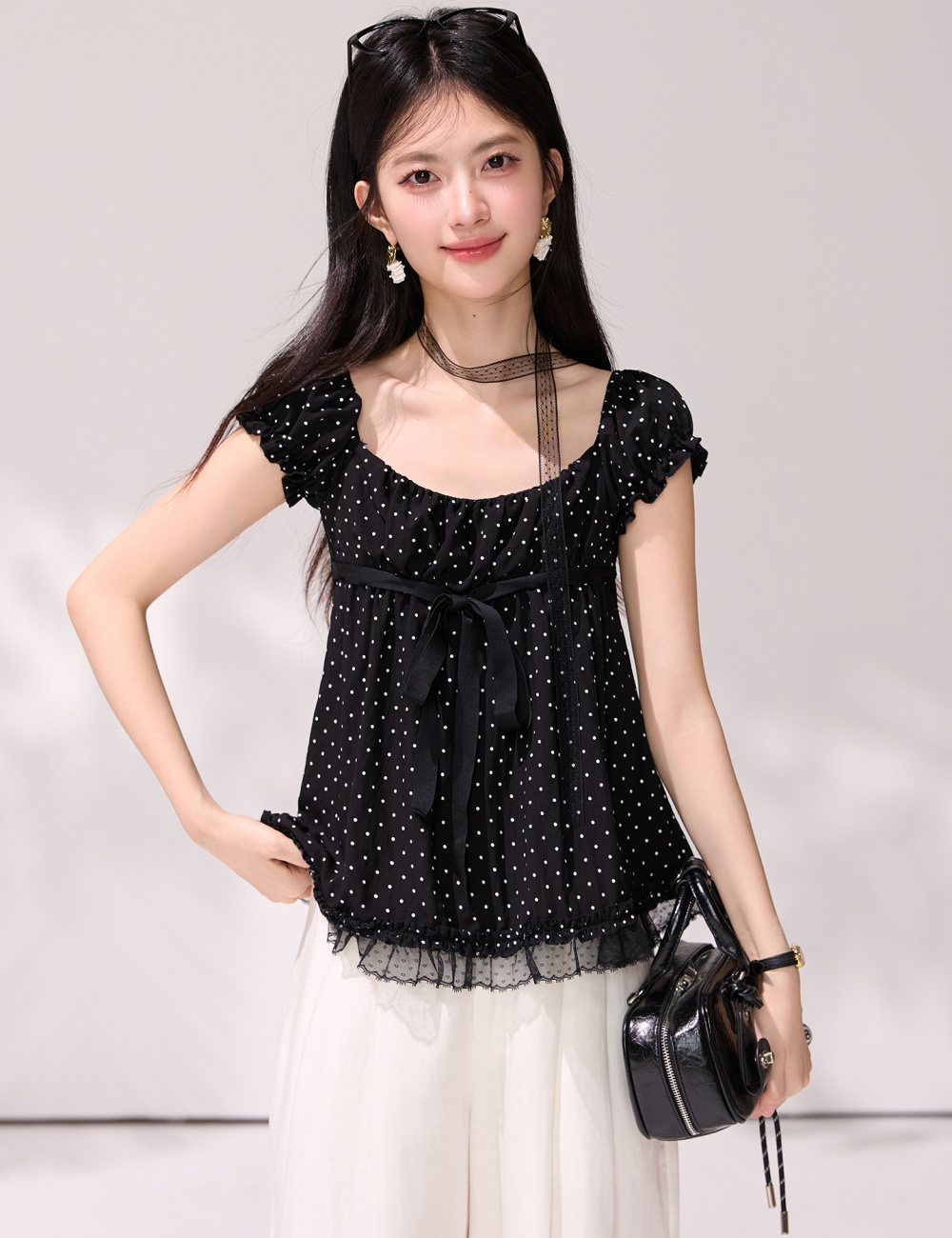 Black small shirt France style tops for women
