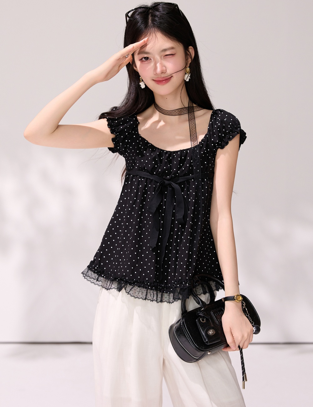 Black small shirt France style tops for women