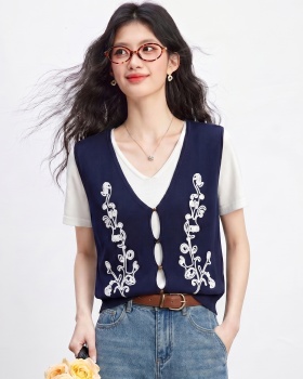 Pseudo-two splice cardigan summer embroidered T-shirt for women