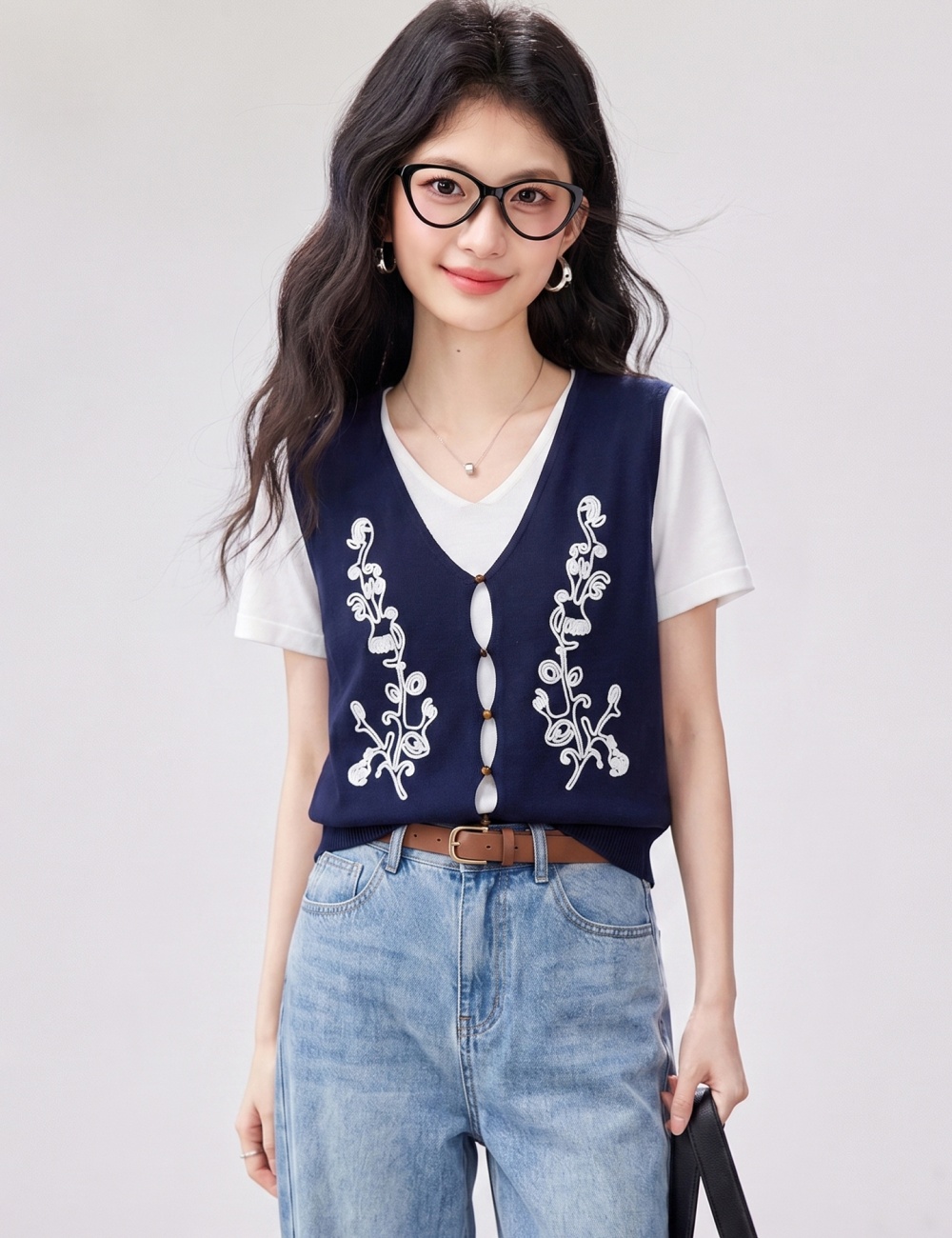 Pseudo-two splice cardigan summer embroidered T-shirt for women
