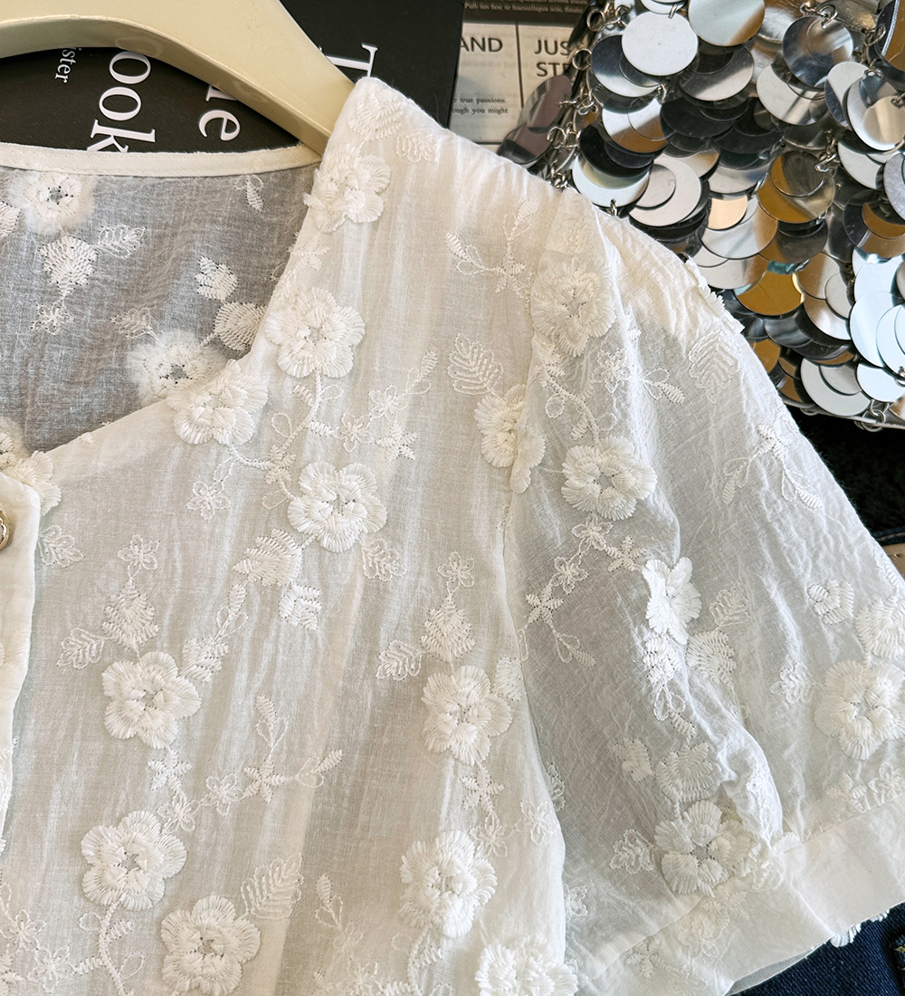 Short sleeve summer small shirt embroidered tops