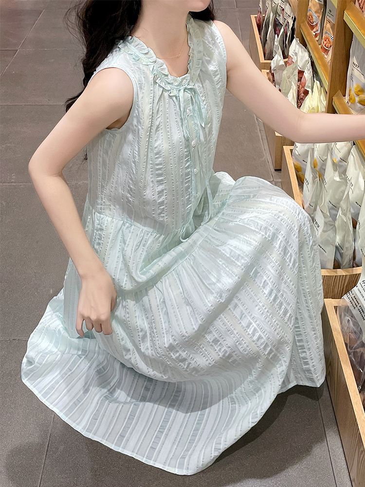 Summer lace sleeveless dress green tender dress for women