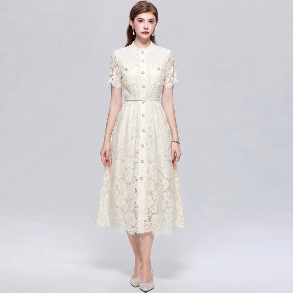 Slim embroidered flowers with belt pinched waist dress