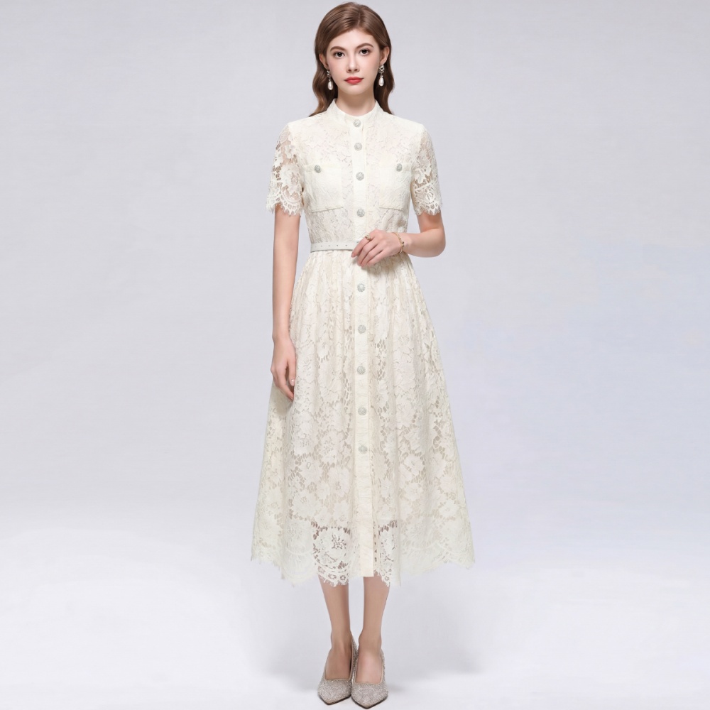 Slim embroidered flowers with belt pinched waist dress