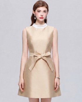 Round neck sleeveless sleeveless dress frenum formal dress