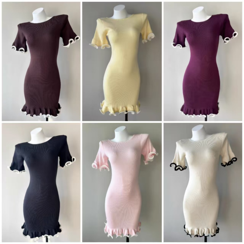 Short sleeve T-back knitted dress for women