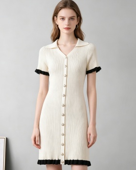 Slim knitted summer V-neck splice dress for women