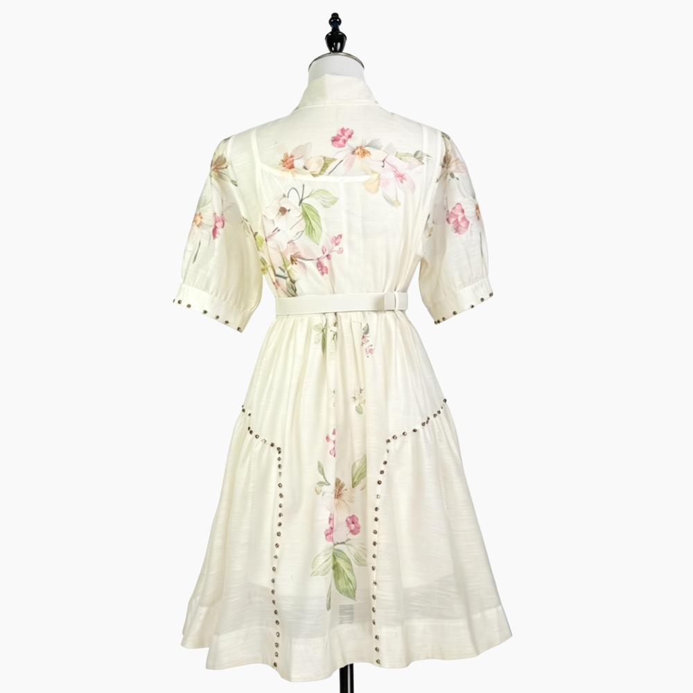 Slim pastoral style) T-back short sleeve rhinestone dress