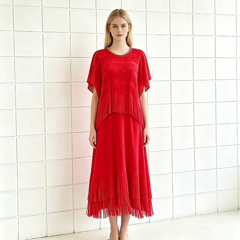 Tassels loose hollow fold fashion bat sleeve dress for women