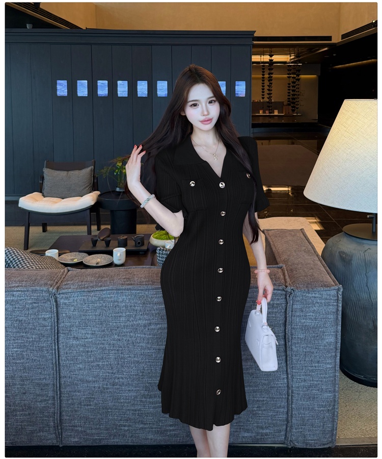 Small fellow pink A-line short sleeve dress for women