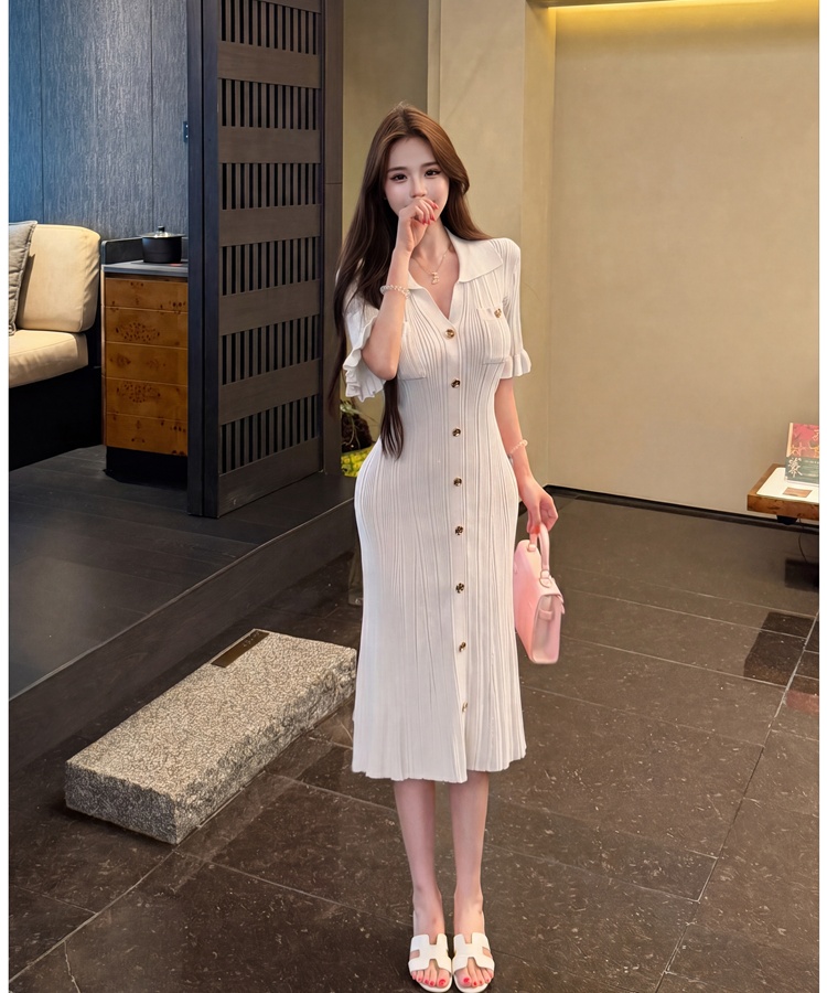 Small fellow pink A-line short sleeve dress for women