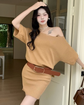 Pinched waist summer package hip dress