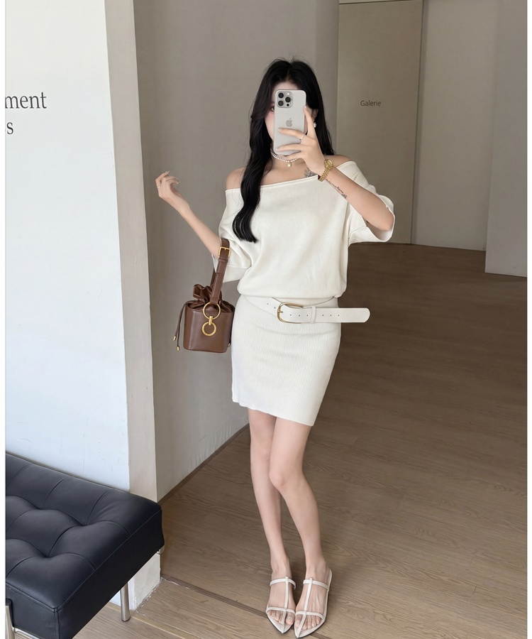 Pinched waist summer package hip dress