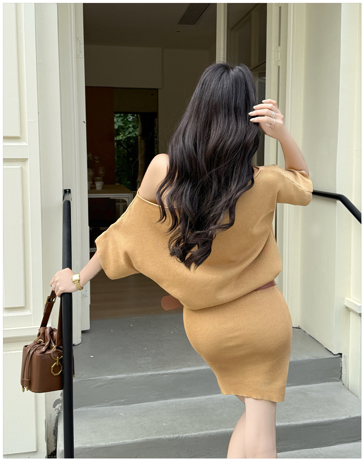 Pinched waist summer package hip dress