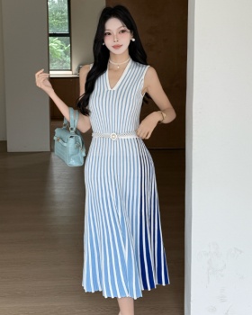 V-neck long dress temperament dress for women
