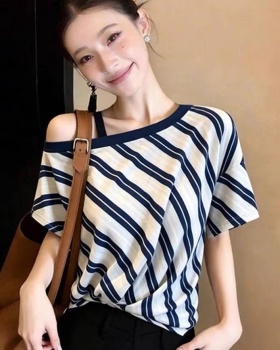 Slim unique T-shirt Korean style show young tops