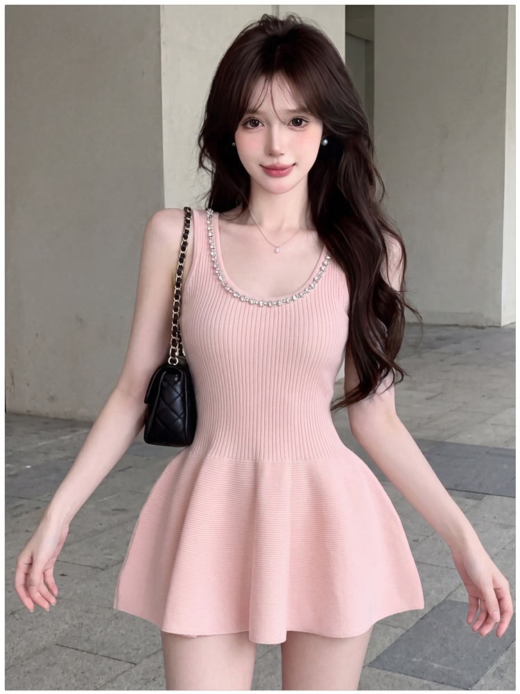 Short U-neck dress knitted rhinestone sleeveless dress