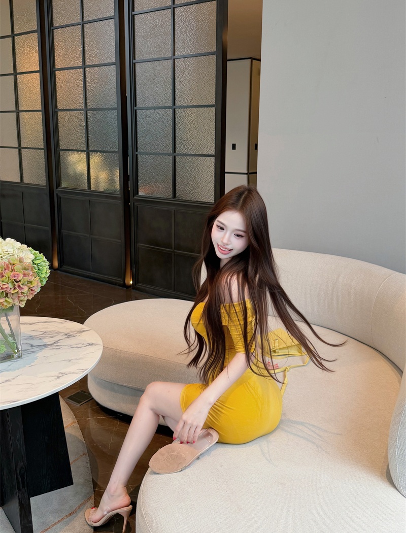 Cross package hip summer flat shoulder dress for women