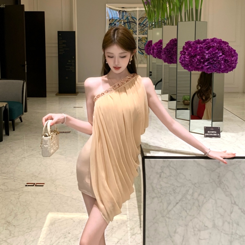 Sloping shoulder ladies rhinestone dress for women
