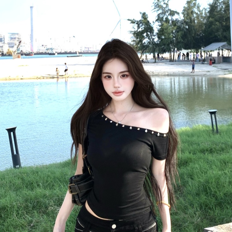 Pinched waist black tops rhinestone T-shirt