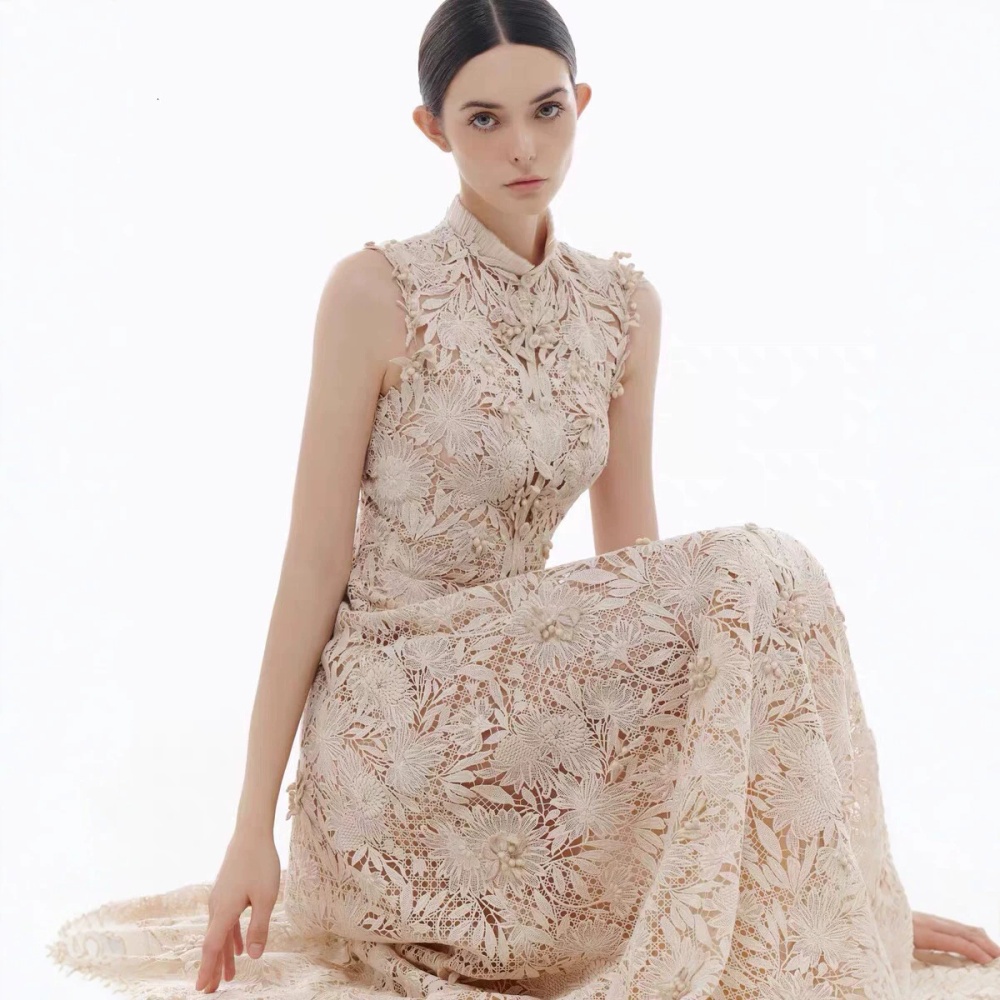 High collar niche long dress embroidery lace dress