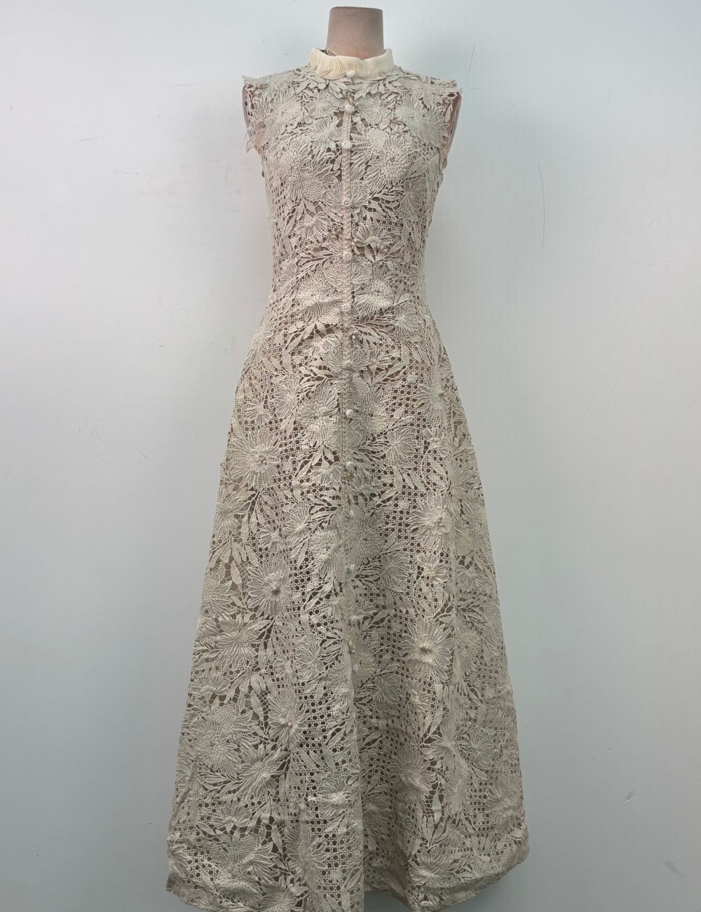 High collar niche long dress embroidery lace dress