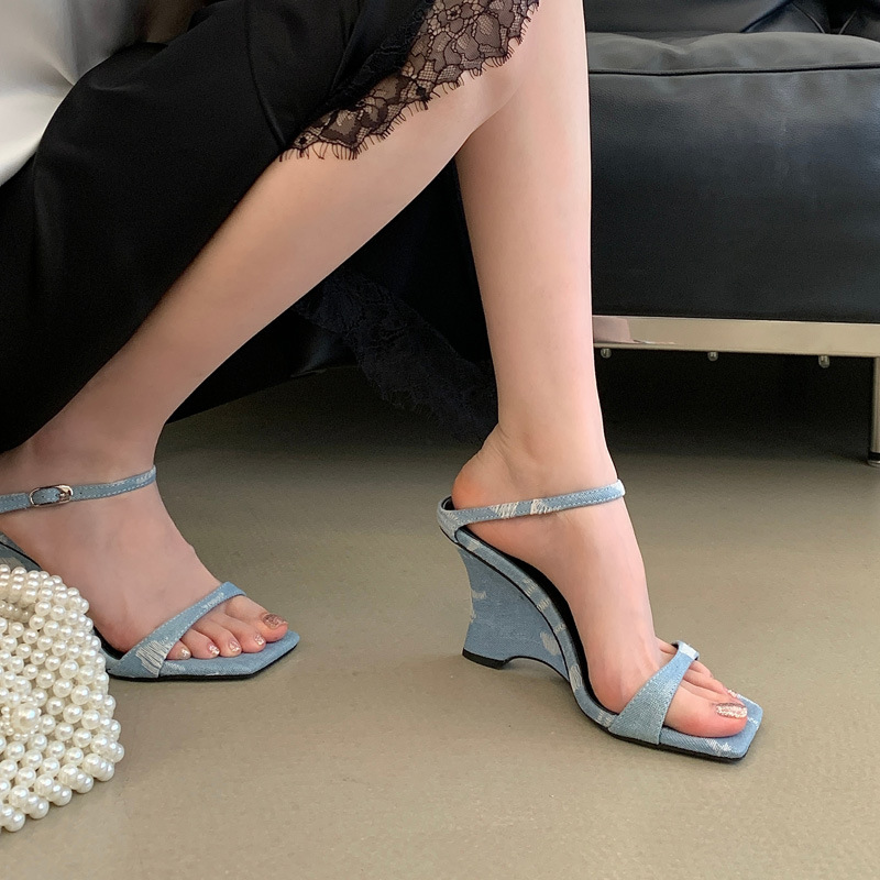 Summer slipsole slippers open toe retro high-heeled shoes