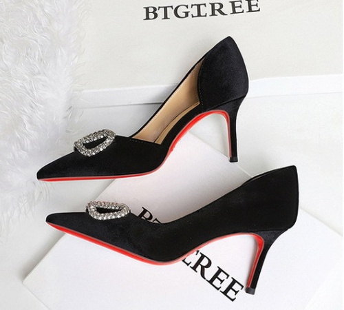 Pointed rhinestone shoes European style lazy shoes