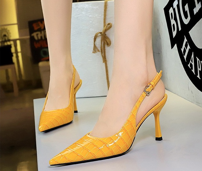 Sexy pointed banquet European style stilettos for women