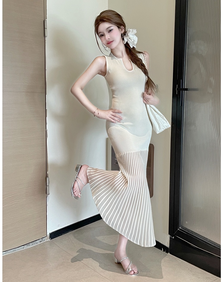 Chanelstyle U-neck package hip sleeveless mermaid dress