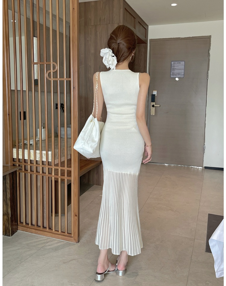 Chanelstyle U-neck package hip sleeveless mermaid dress
