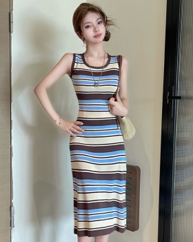 Summer sleeveless long dress stripe knitted vest for women
