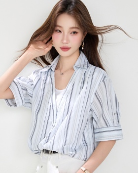 Lazy splice lapel short sleeve Pseudo-two stripe shirt for women