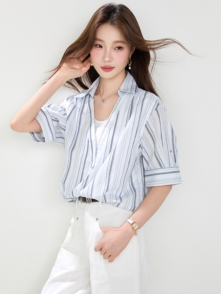 Lazy splice lapel short sleeve Pseudo-two stripe shirt for women