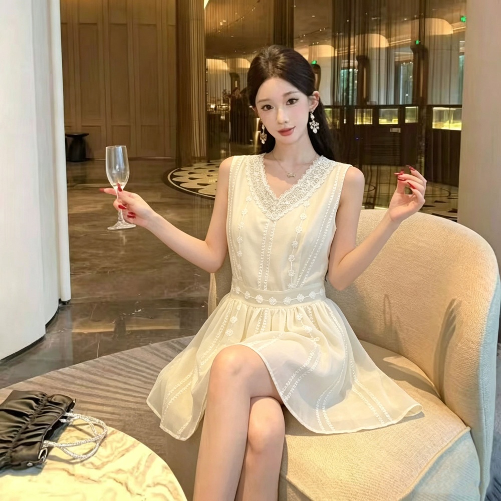 V-neck France style formal dress