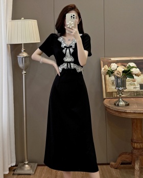 Large yard lace slim ladies elegant V-neck dress