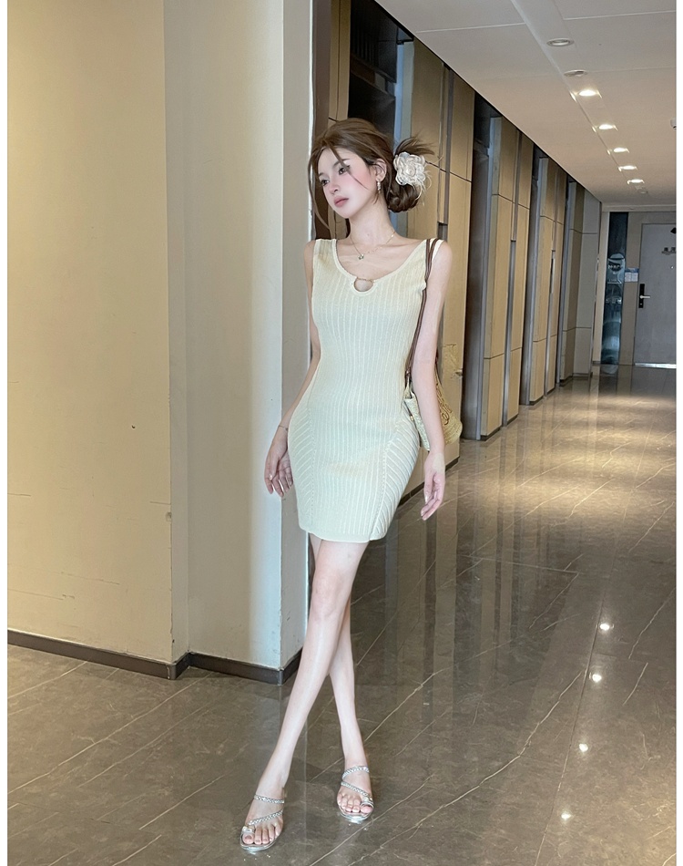 Halter knitted dress package hip hollow T-back