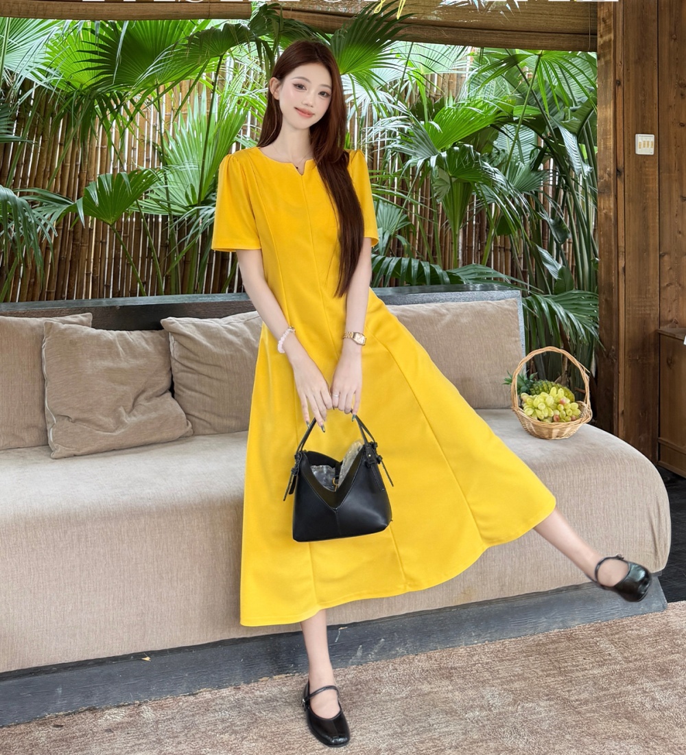 Large yard Hepburn style dress black long dress