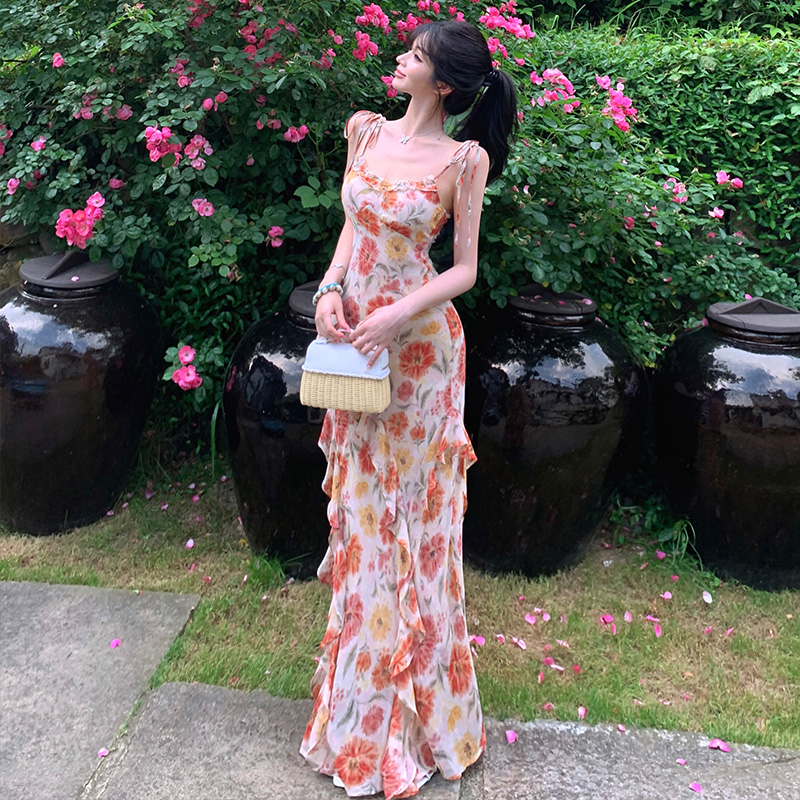 Sling floral lotus leaf edges vacation wood ear dress