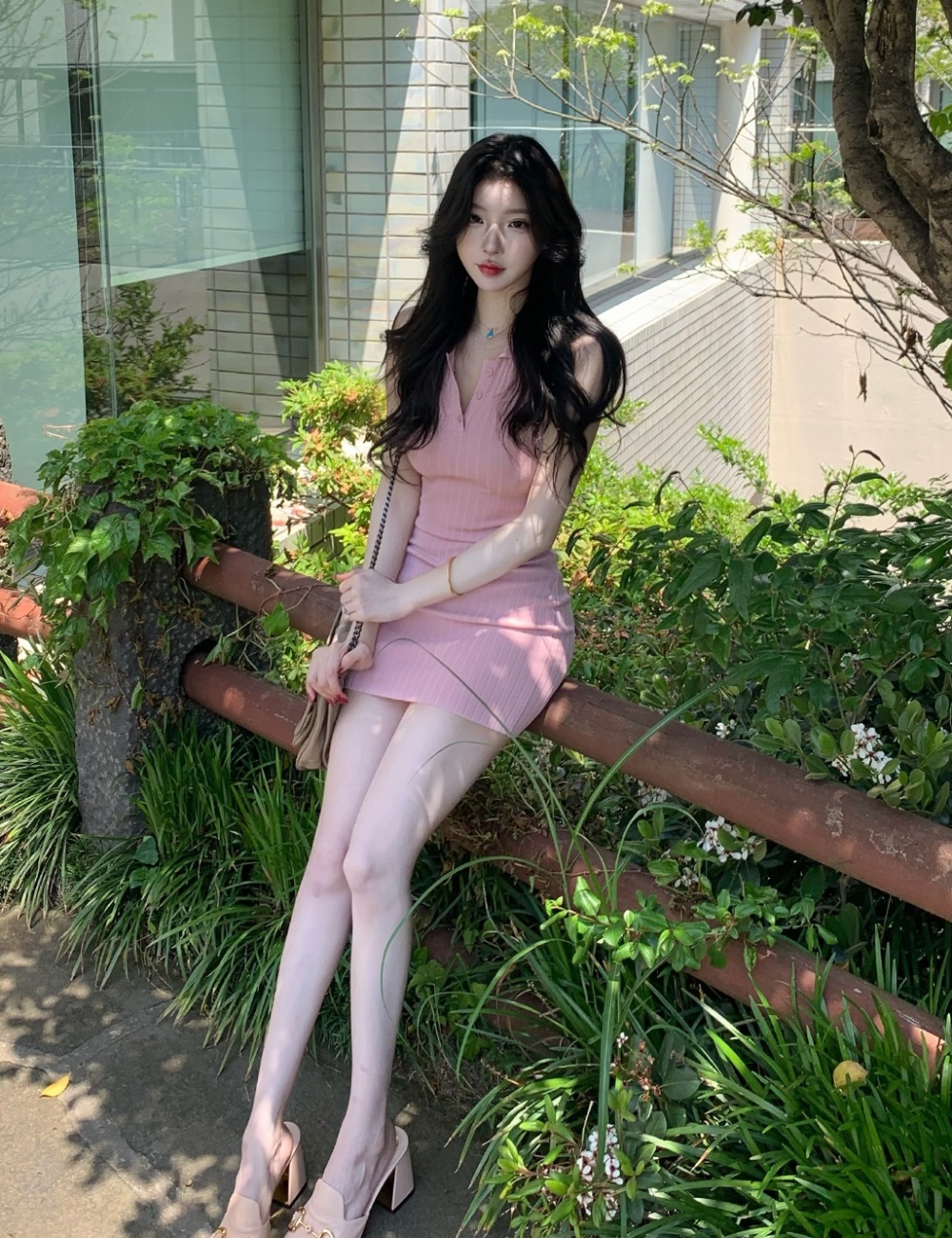 Spring and summer pink vest lapel package hip dress